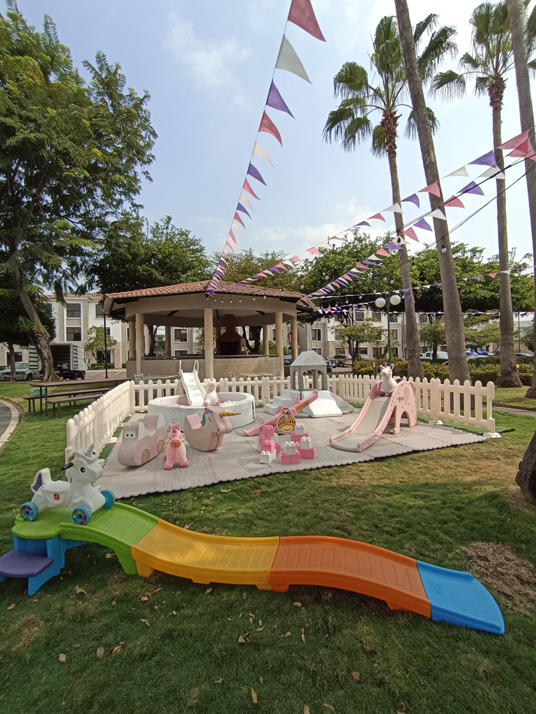 Urban Play (Rosado)